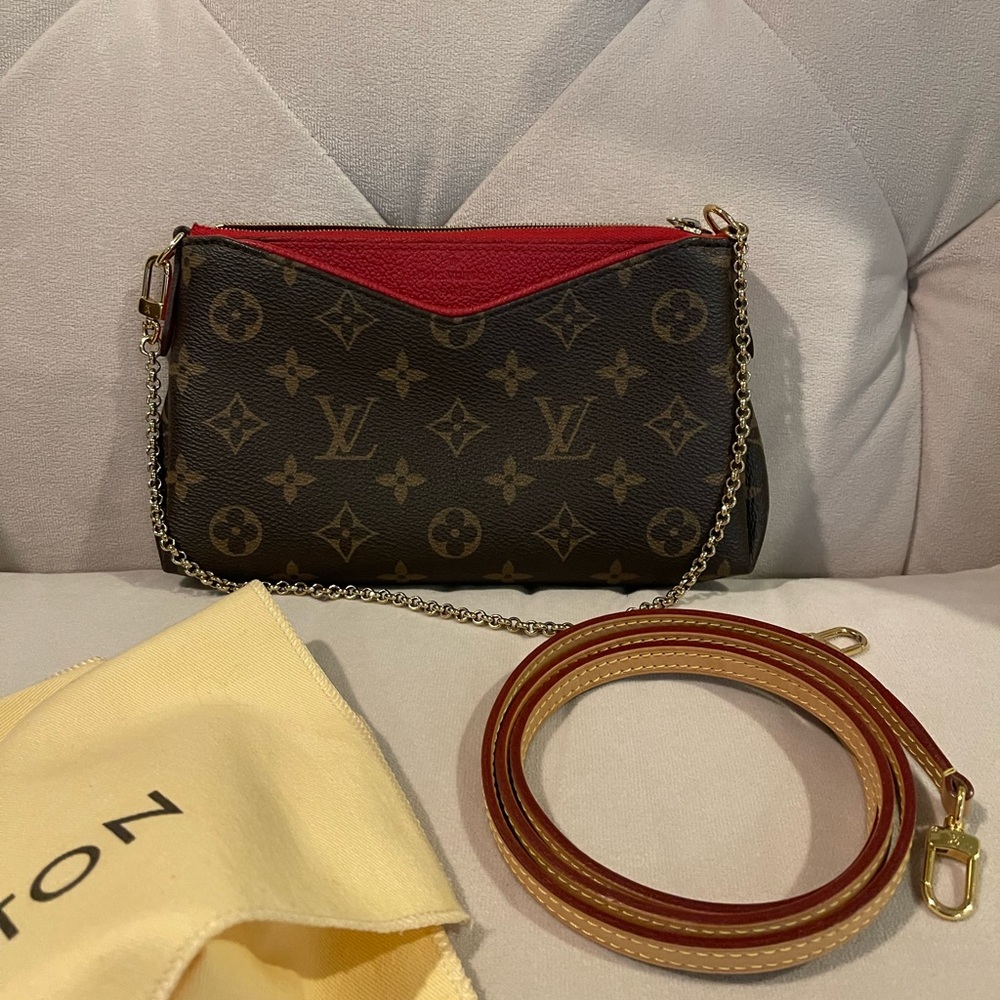 Louis Vuitton Pallas Clutch